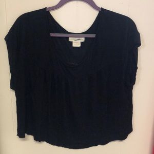 UO Cropped Swing Tee